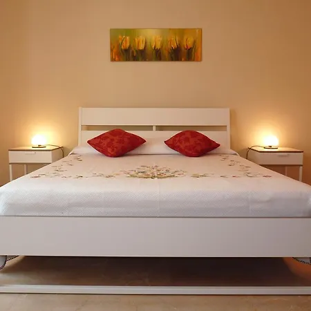 Stanze Ad Est Villa Ragusa Room photo